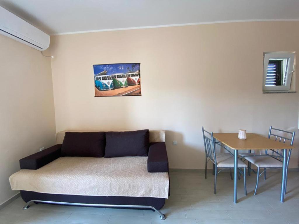 Apartmani Anita Zaboric Exterior photo